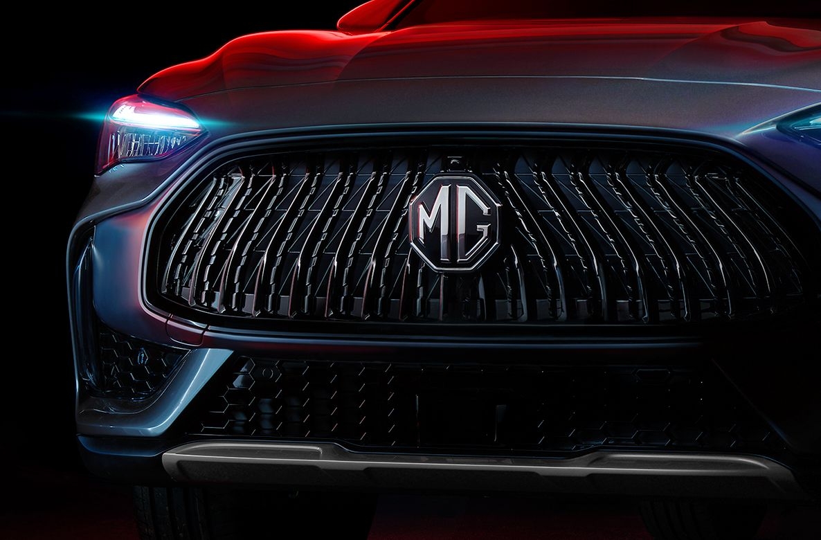 MG HS - Stylish Front Grille Design	